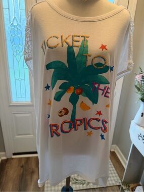 Cato White Tropical Graphic Tee with Green Palm
